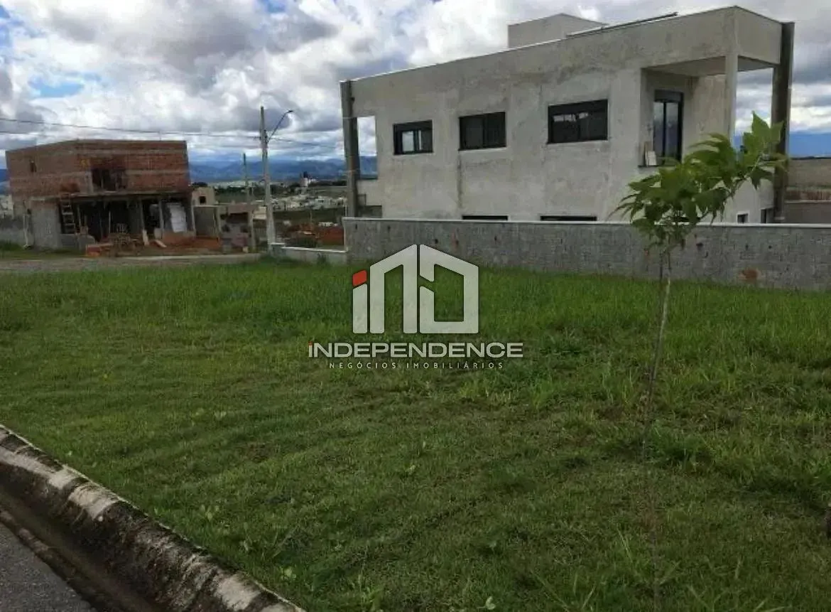 Terreno, 332 m² - Foto 1