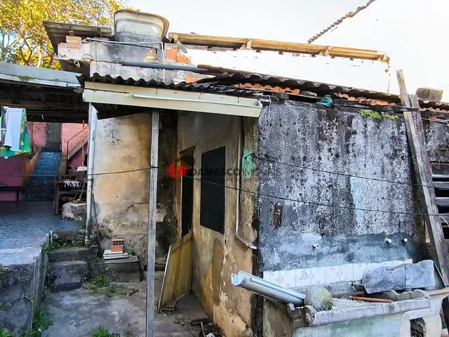Terreno com 238m², à venda, no bairro Vila Palmares em Santo André