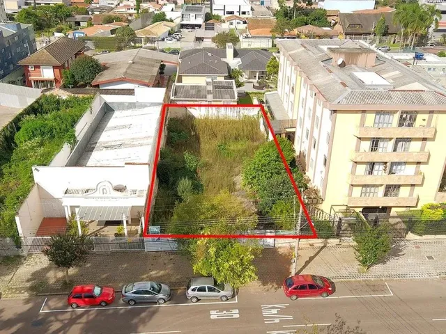 Terreno à venda, no bairro Rebouças em Curitiba