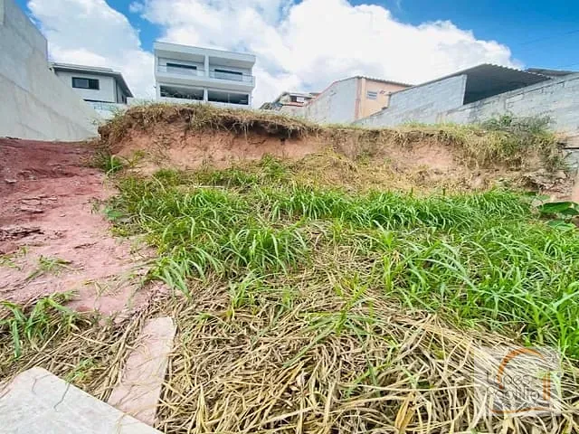 Terreno com 125m², à venda, no bairro Jardim Maristela II em Atibaia