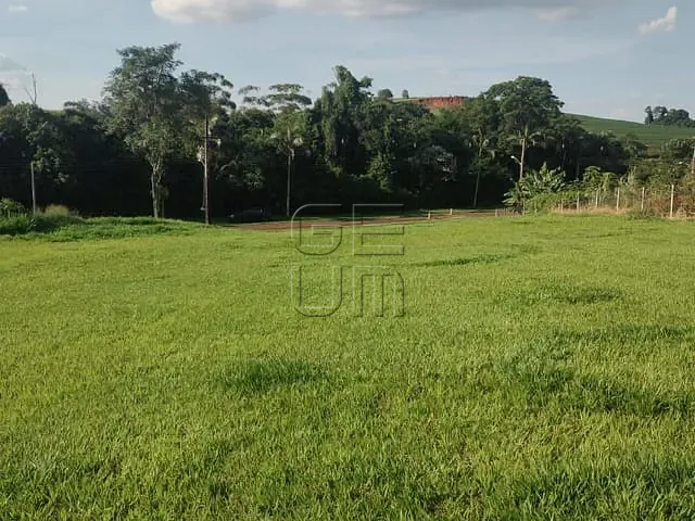 Terreno com 1852m², à venda, no bairro Santa Paula em Cambé
