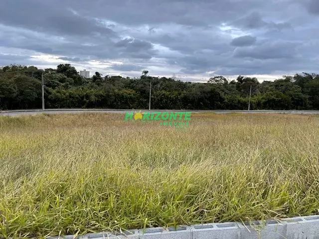Terreno com 1600m², para alugar, no bairro urbanova em São José dos Campos
