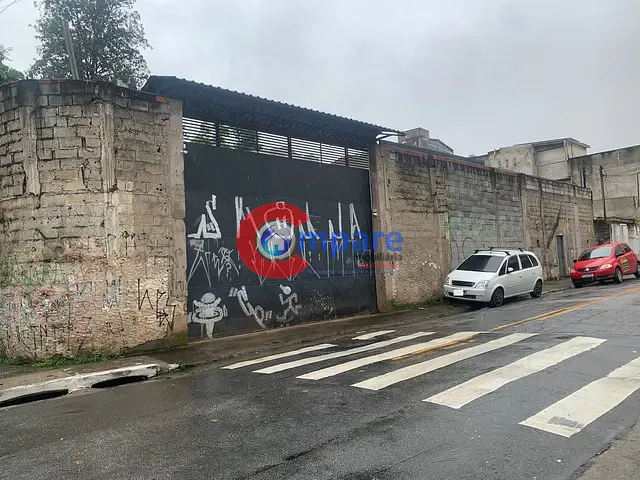 Terreno com 400m², para alugar, no bairro Vila Nova Galvão em São Paulo