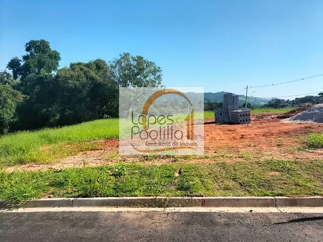 Terreno com 408m², à venda, no bairro Cachoeira em Atibaia