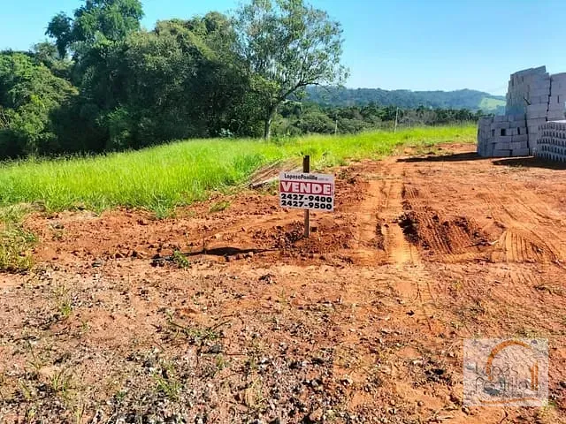 Terreno com 408m², à venda, no bairro Cachoeira em Atibaia