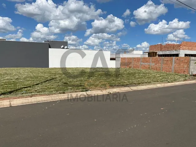 Terreno com 693m², à venda, no bairro Portal do Sol em Holambra