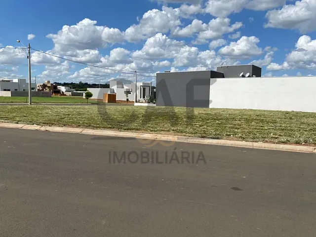 Terreno com 693m², à venda, no bairro Portal do Sol em Holambra