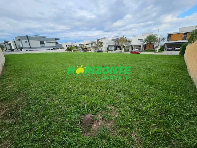 Terreno com 477m², à venda, no bairro Condomínio Residencial Alphaville em São José dos Campos