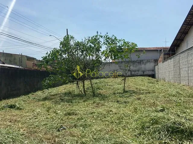 Terreno com 390m², à venda, no bairro Bosque da Saúde em Taubaté