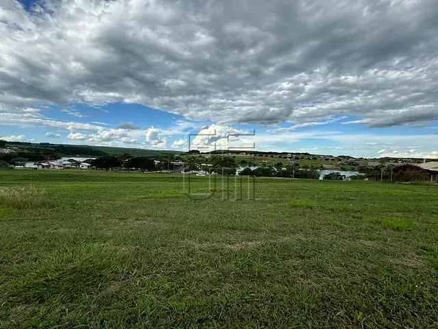 Terreno com 1498m², à venda, no bairro Rodovia em Sertanópolis