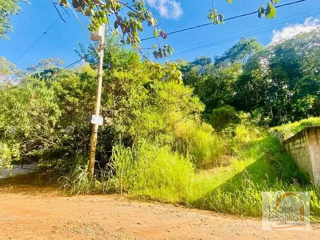 Terreno com 512m², à venda, no bairro Parque Residencial Itaguaçu em Atibaia