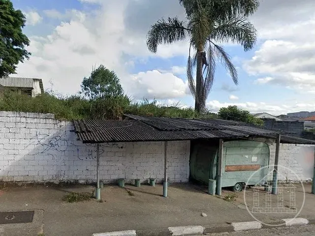Terreno com 2250m², à venda ou para alugar, no bairro Centro em Embu-Guaçu