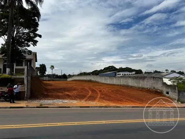Terreno com 2250m², à venda ou para alugar, no bairro Centro em Embu-Guaçu
