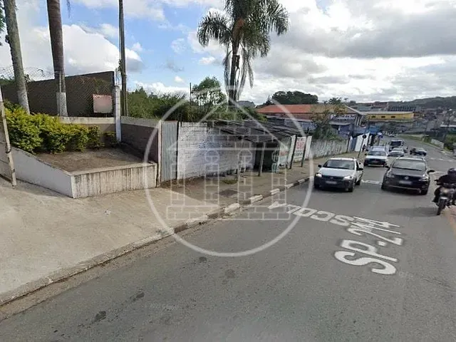 Terreno com 2250m², à venda ou para alugar, no bairro Centro em Embu-Guaçu