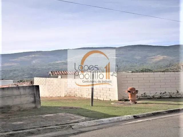 Terreno com 258m², à venda, no bairro Jardim Maristela em Atibaia