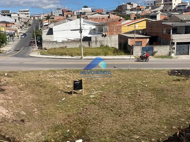 Terreno com 460m², à venda, no bairro Jardim dos Bandeirantes em São José dos Campos