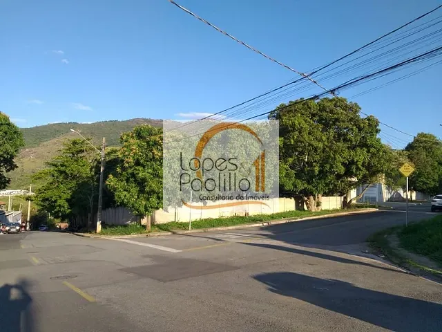 Terreno com 550m², à venda, no bairro Jardim Maristela em Atibaia