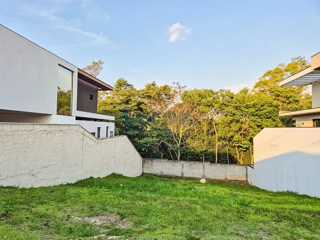 Terreno com 519m², à venda, no bairro Jardim Europa em Valinhos