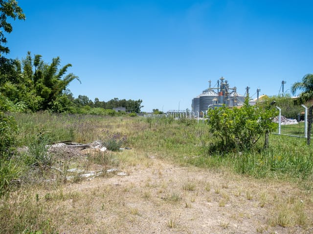 Terreno com 3674m², à venda, no bairro Três Vendas em Pelotas