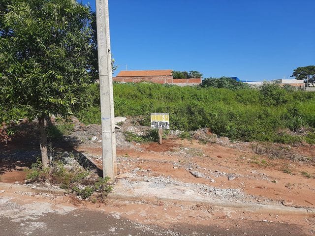 Terreno com 600m², à venda, no bairro Centro em Porto Rico