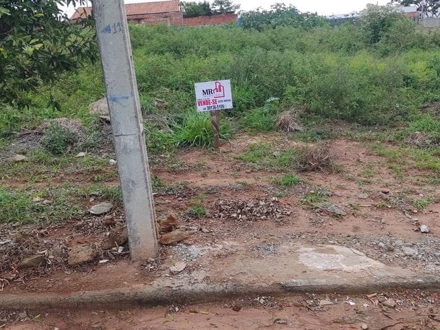 Terreno com 600m², à venda, no bairro Centro em Porto Rico
