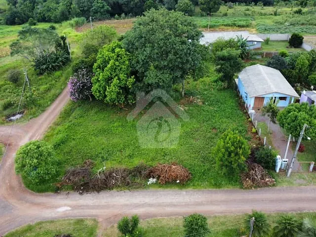 Terreno com 641m², à venda, no bairro Fazenda São José em Paverama
