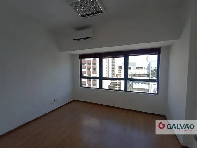 Terreno para alugar, no bairro Água Verde em Curitiba