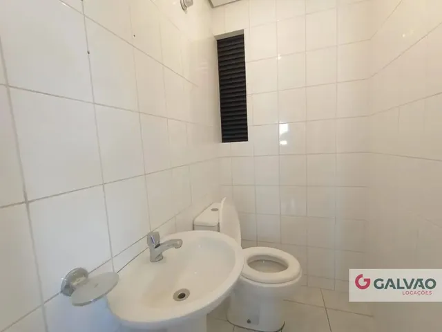 Sala para alugar, no bairro Água Verde em Curitiba