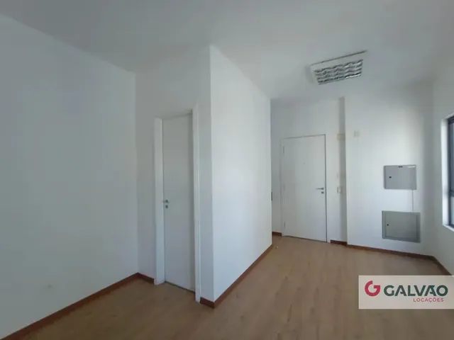 Terreno para alugar, no bairro Água Verde em Curitiba