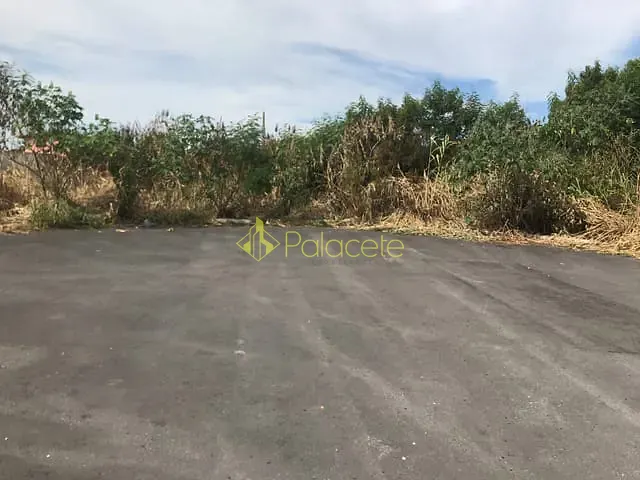 Terreno com 125m², à venda, no bairro Conjunto Habitacional Terra dos Ipês W em Pindamonhangaba