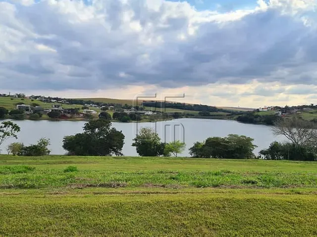 Terreno com 2430m², à venda, no bairro Rodovia em Sertanópolis