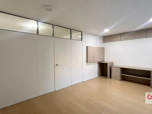Terreno para alugar, no bairro Centro Cívico em Curitiba