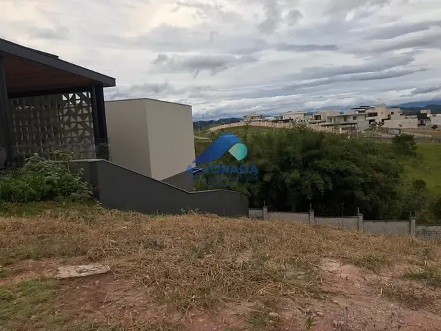 Terreno com 560m², à venda, no bairro Condomínio Residencial Alphaville em São José dos Campos
