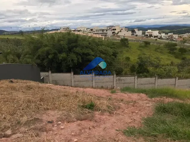 Terreno com 560m², à venda, no bairro Condomínio Residencial Alphaville em São José dos Campos