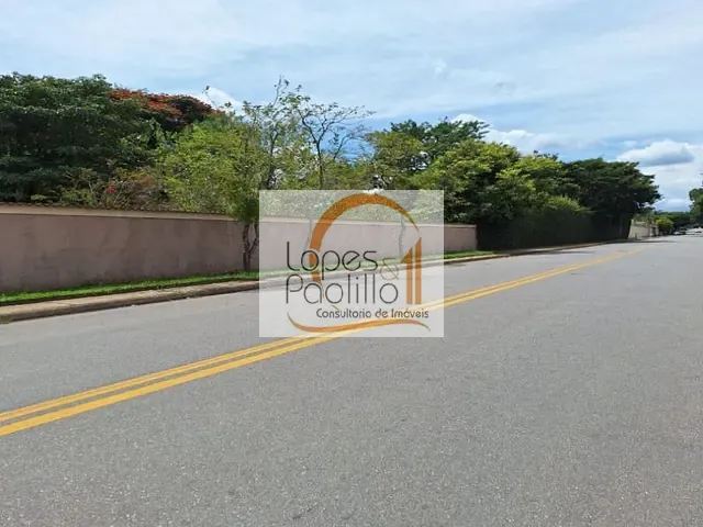 Terreno com 2000m², à venda, no bairro Loteamento Loanda em Atibaia