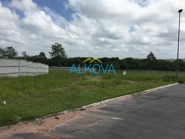 Terreno com 1180m², à venda, no bairro Condomínio Residencial Colinas do Paratehy em São José dos Campos