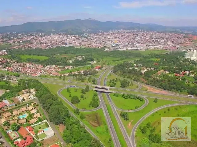 Terreno com 1072m², à venda, no bairro Condominio Porto Atibaia em Atibaia