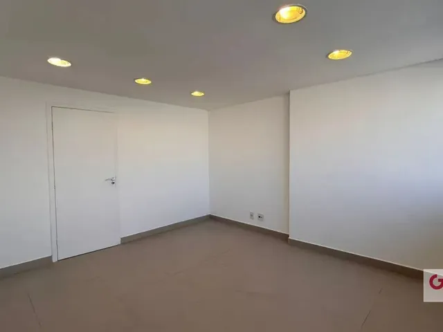 Sala para alugar, no bairro Centro Cívico em Curitiba