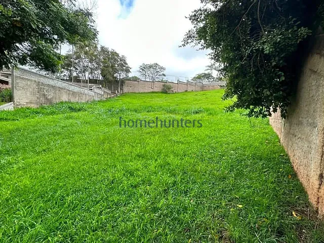 Terreno com 1915m², à venda, no bairro Gramado em Campinas