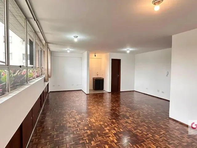 Sala para alugar, no bairro Centro Cívico em Curitiba