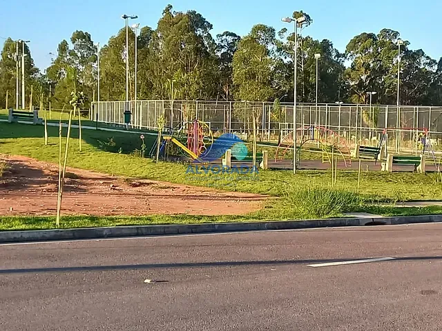 Terreno com 200m², à venda, no bairro Recanto do Vale em São José dos Campos