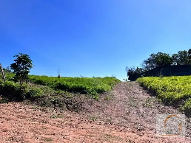 Terreno com 4756m², à venda, no bairro Condomínio Arco Iris em Atibaia