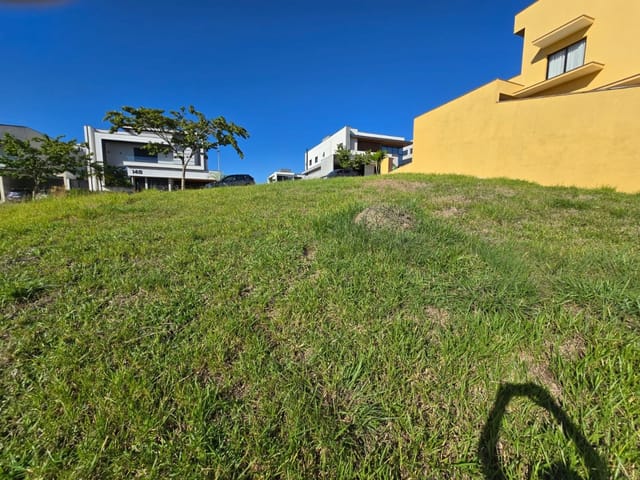 Terreno com 451m², à venda, no bairro Condomínio Residencial Monaco em São José dos Campos