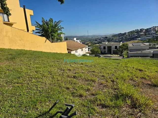 Terreno com 451m², à venda, no bairro Condomínio Residencial Monaco em São José dos Campos