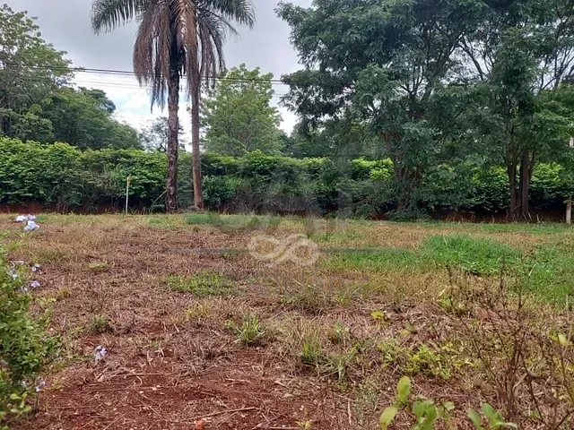Terreno com 2317m², à venda, no bairro Centro em Holambra