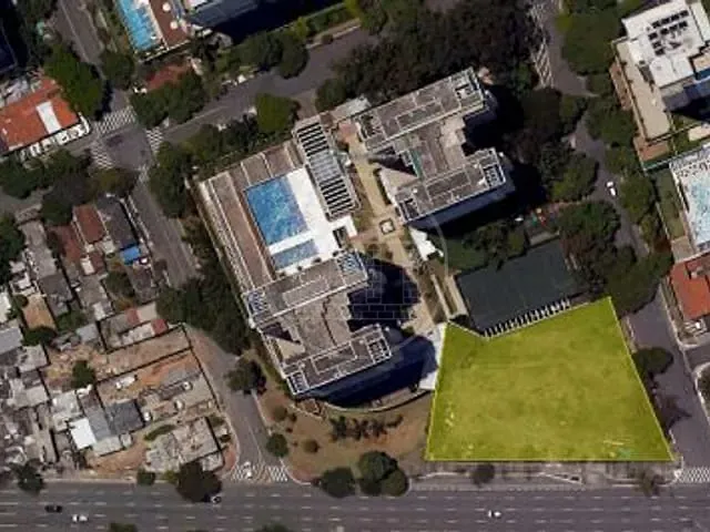 Terreno com 2610m², à venda, no bairro Campo Belo em São Paulo