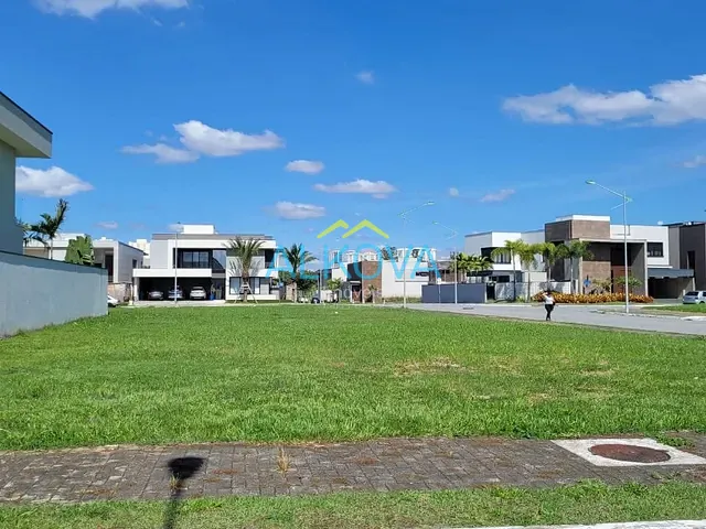 Terreno com 552m², à venda, no bairro Jardim do Golfe em São José dos Campos