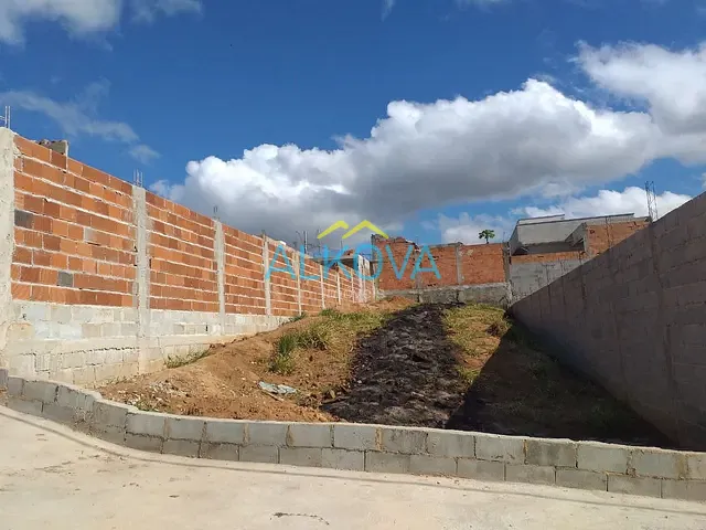 Terreno com 175m², à venda, no bairro Recanto dos Eucaliptos em São José dos Campos