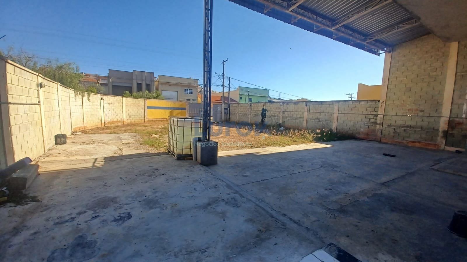 Terreno à venda, 347m² - Foto 12