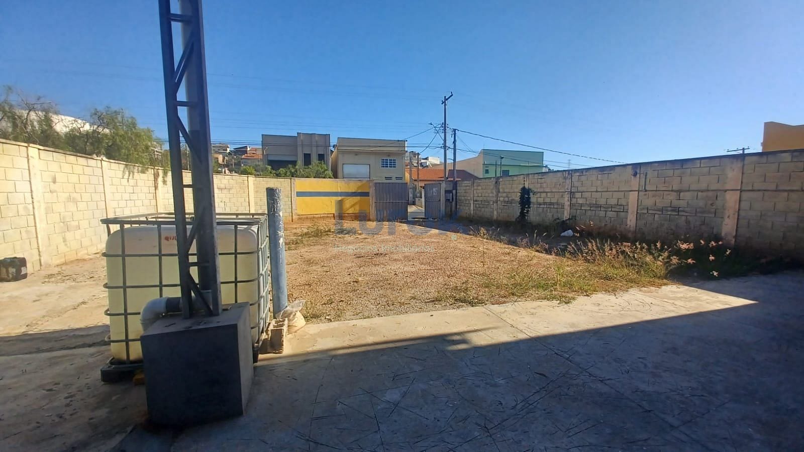 Terreno à venda, 347m² - Foto 16